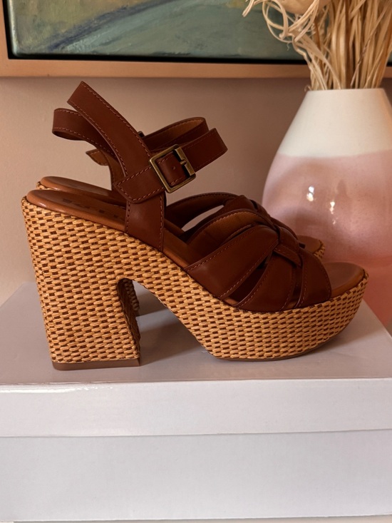 Korks Shoes - Kork-Ease Brown Woven Platform Sandals
